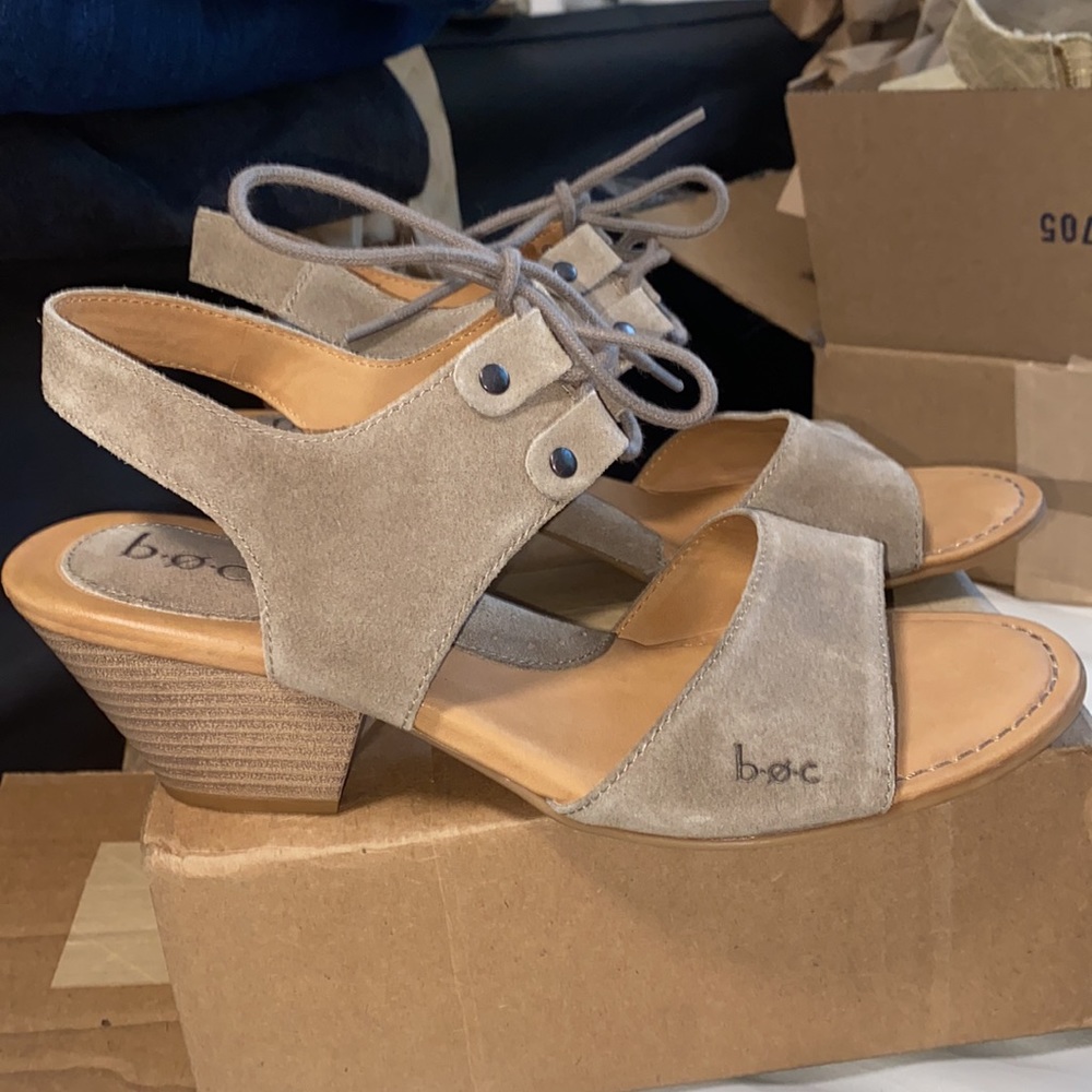 B.O.C Cutout heel sandals size 9 - Picture 2 of 8